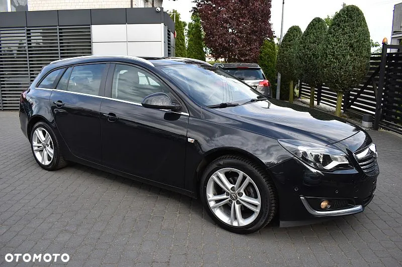 Opel Insignia 1.4 T Cosmo S&S - 27