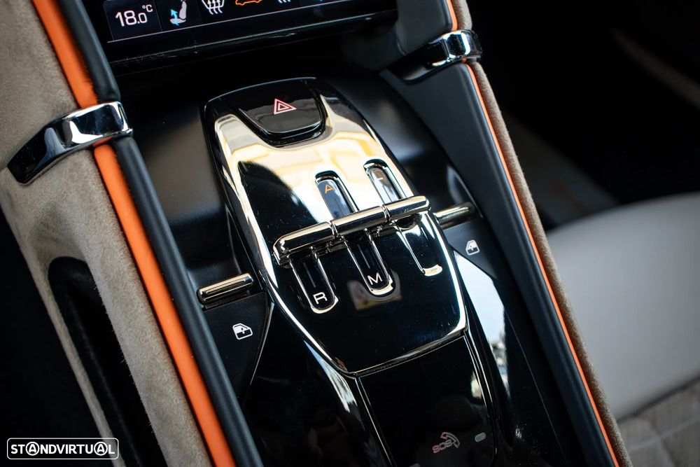 Ferrari Roma 3.9 Twin-Turbo V8 - 31