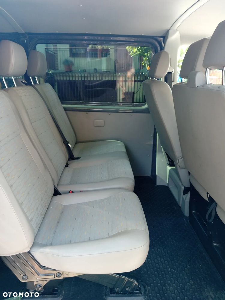 Volkswagen Transporter - 10