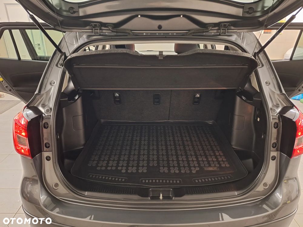 Suzuki SX4 S-Cross 1.4 Boosterjet Comfort - 26