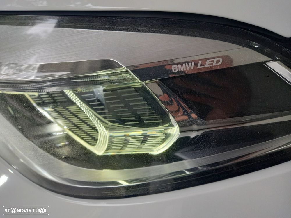 BMW 118 d Pack M Shadow - 23