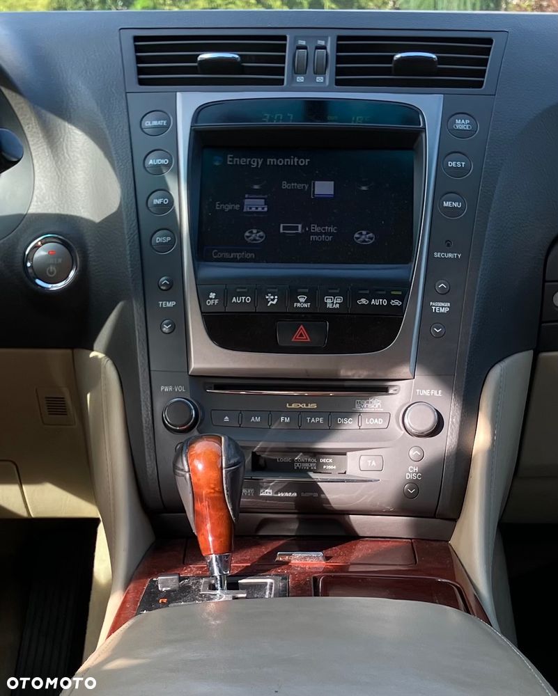 Lexus GS 450h Prestige - 25