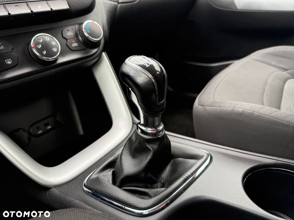 Kia Ceed 1.6 CRDi L - 27