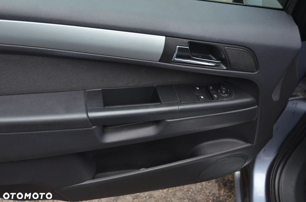 Opel Zafira 1.8 Cosmo - 8