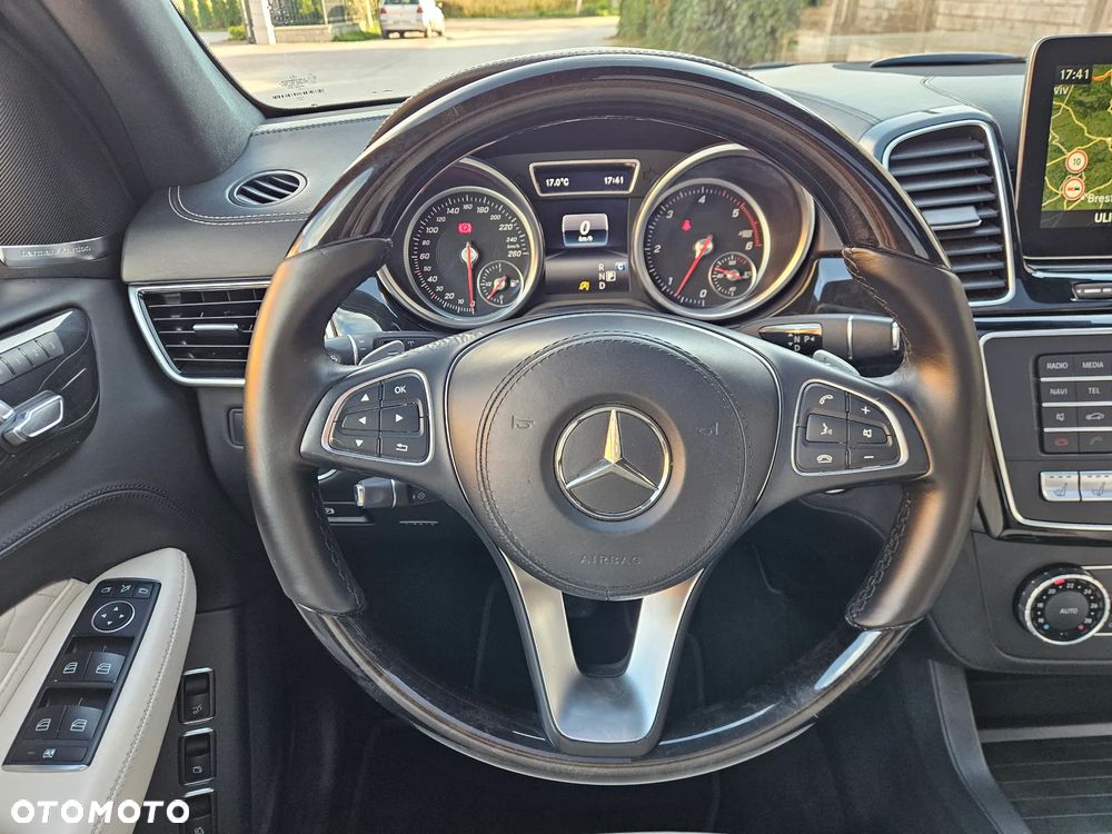 Mercedes-Benz GLS 350 d 4-Matic - 19