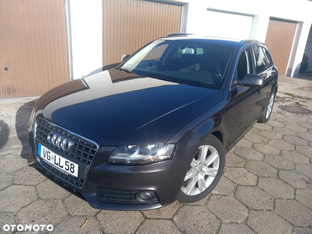 Audi A4 Avant 2010 photo 2