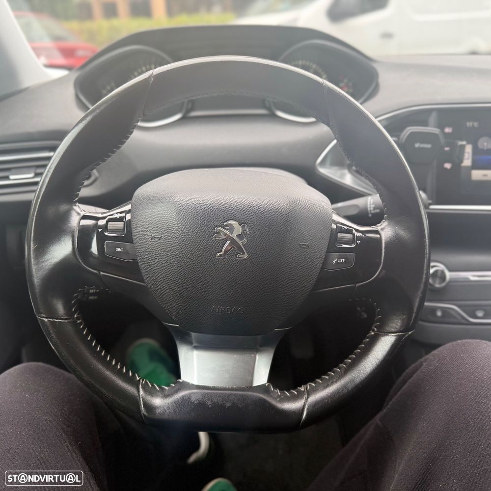 Peugeot 308 SW PureTech 110 Stop & Start Active - 14