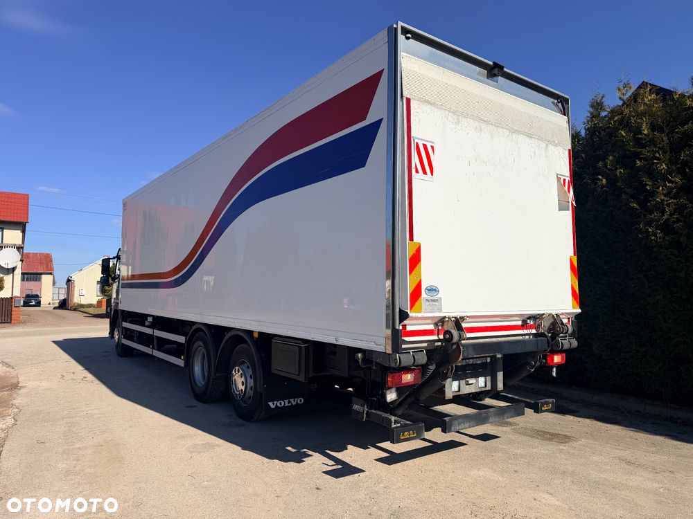 Volvo FM 330/ACC/ Euro6 /CHŁODNIA / DŁUGOŚĆ 12M /24 EURO PALET/ - 7