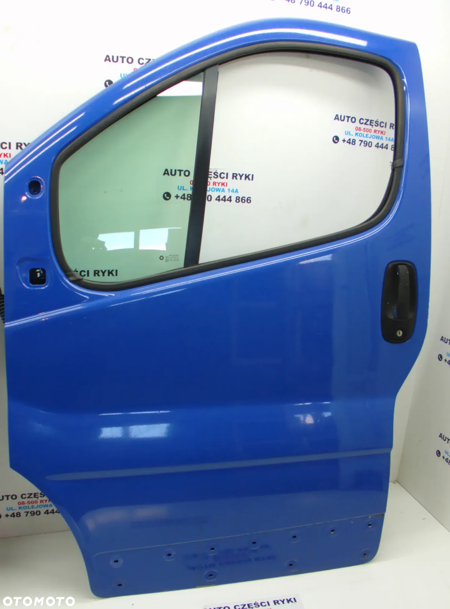 Renault Trafic II Drzwi prawe lewe przód - 2
