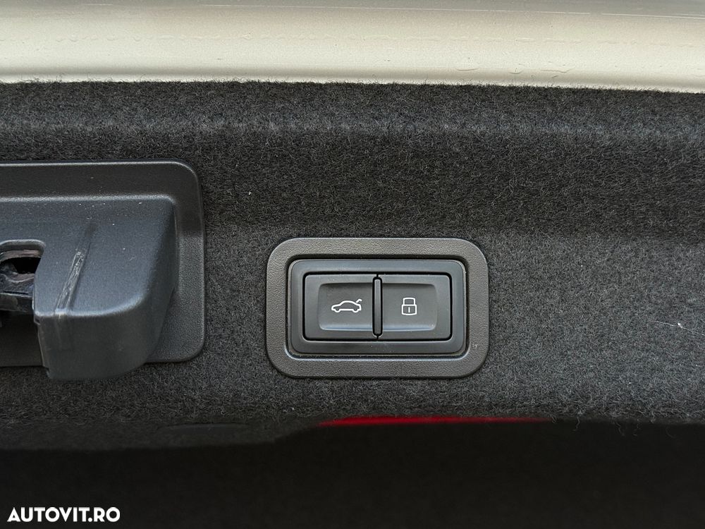 Audi A6 2.0 50 TFSI e quattro S tronic Design - 29