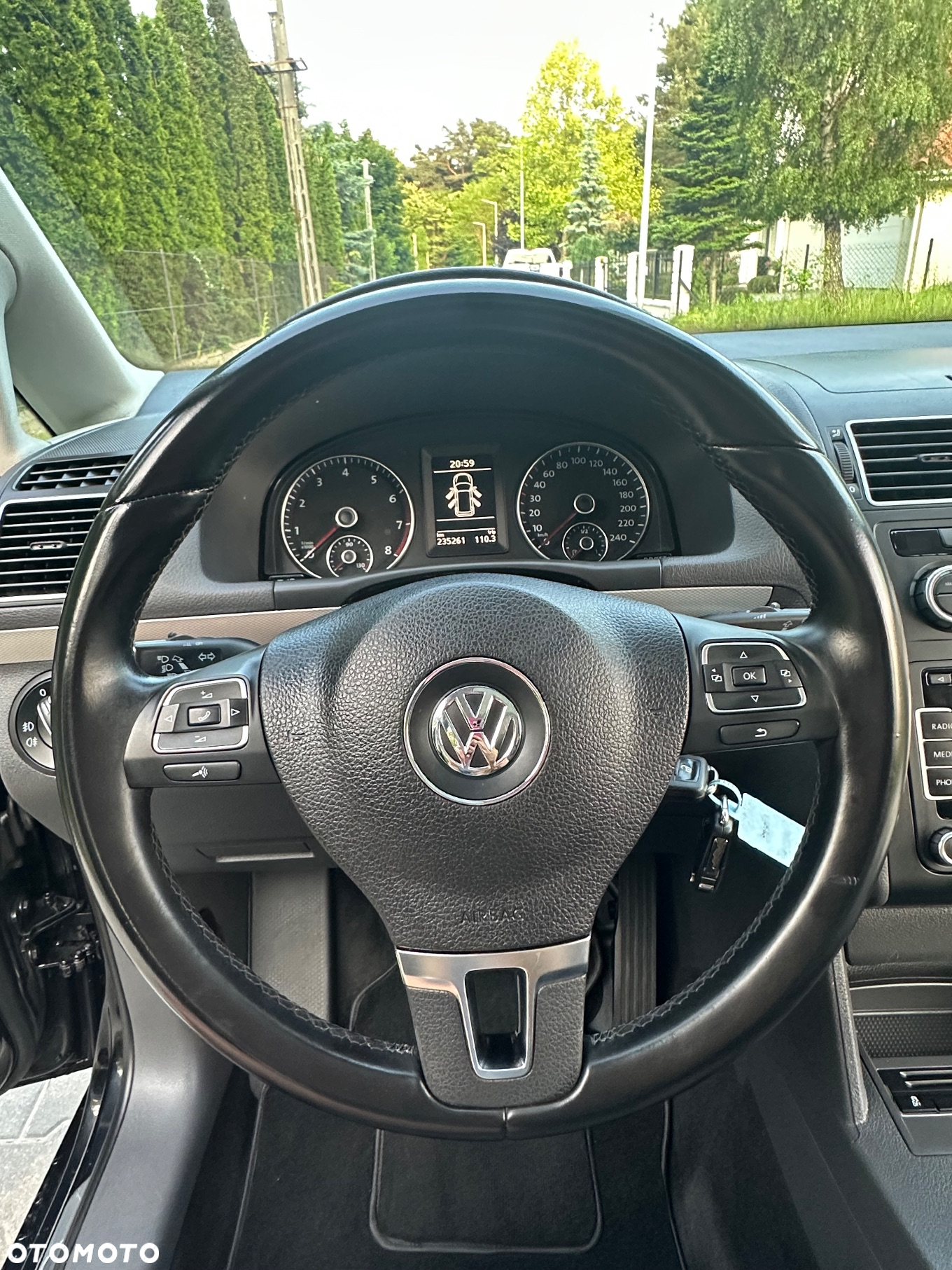 Volkswagen Touran 1.2 TSI BlueMot Comfortline - 25