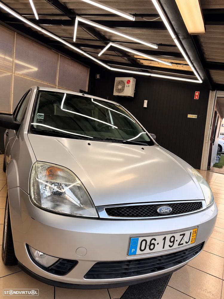 Ford Fiesta 1.25 Ambiente - 6