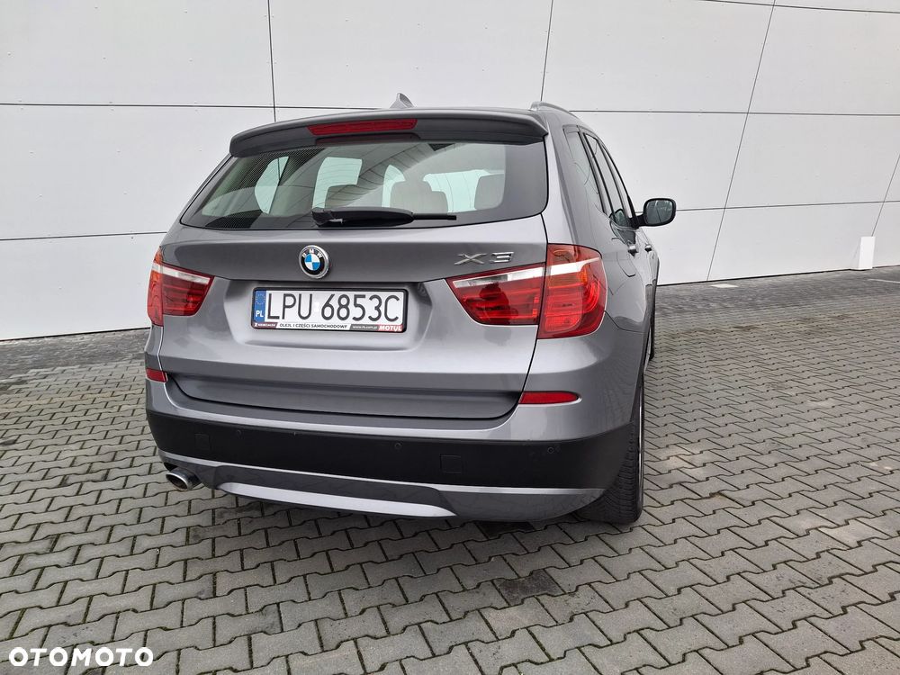BMW X3 xDrive20d - 21