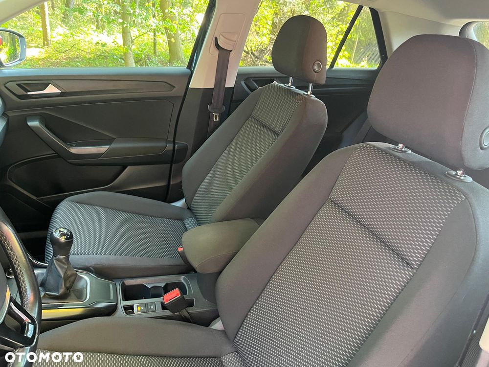 Volkswagen T-Roc 1.6 TDI SCR DPF Advance - 23