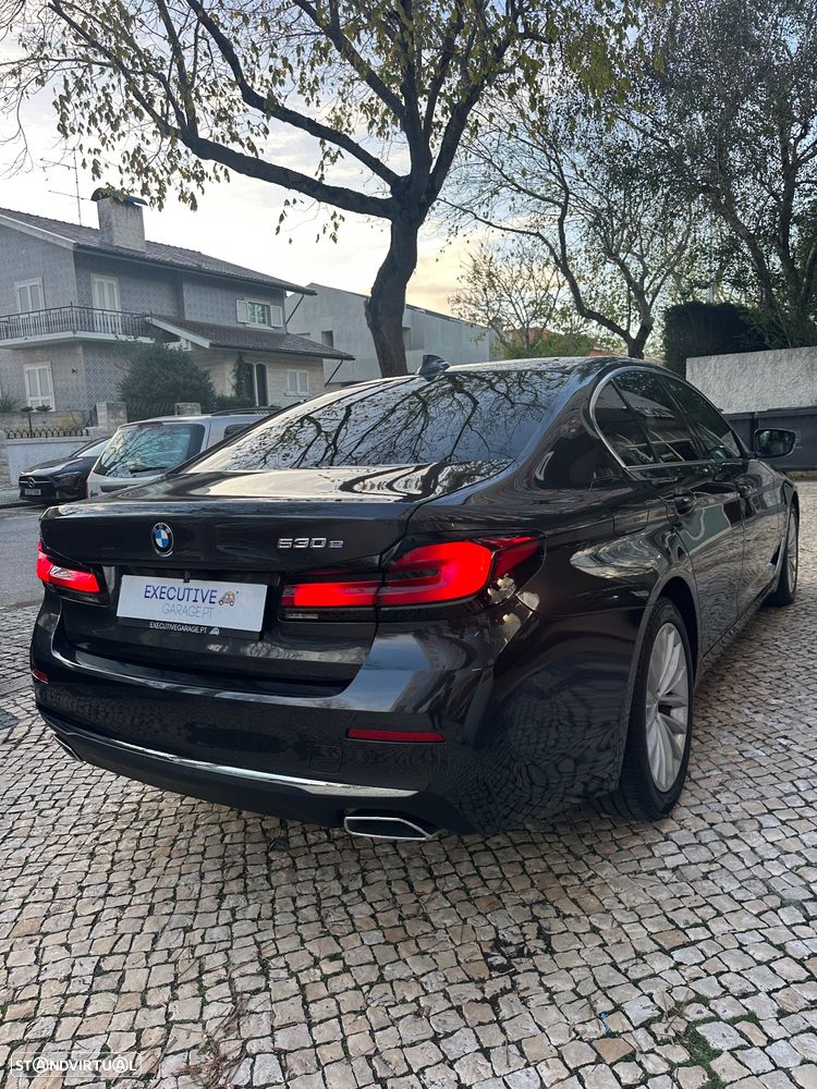 BMW 530 e Line Luxury - 2