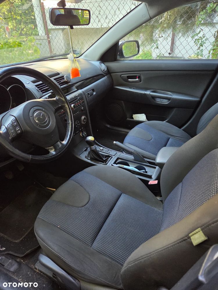 Mazda 3 - 8