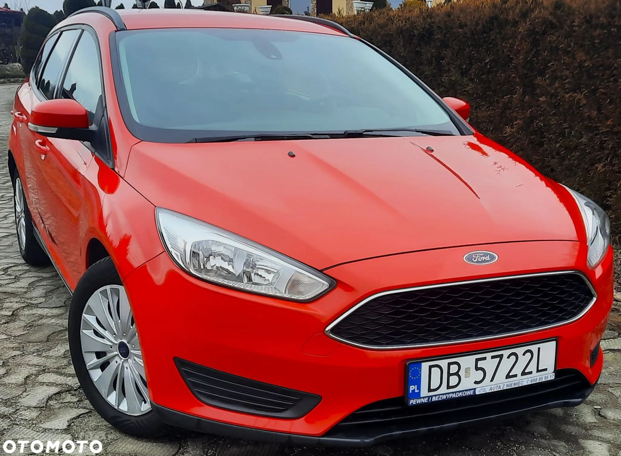 Ford Focus Turnier 1.5 EcoBlue Start-Stopp-System ACTIVE - 1