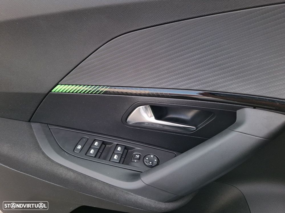 Peugeot 2008 1.2 PureTech Active - 22