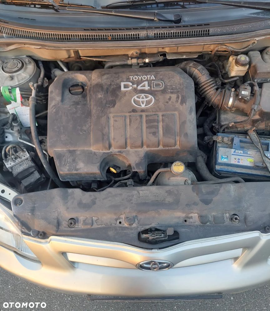 Toyota Corolla 1.4 D-4D Terra - 8