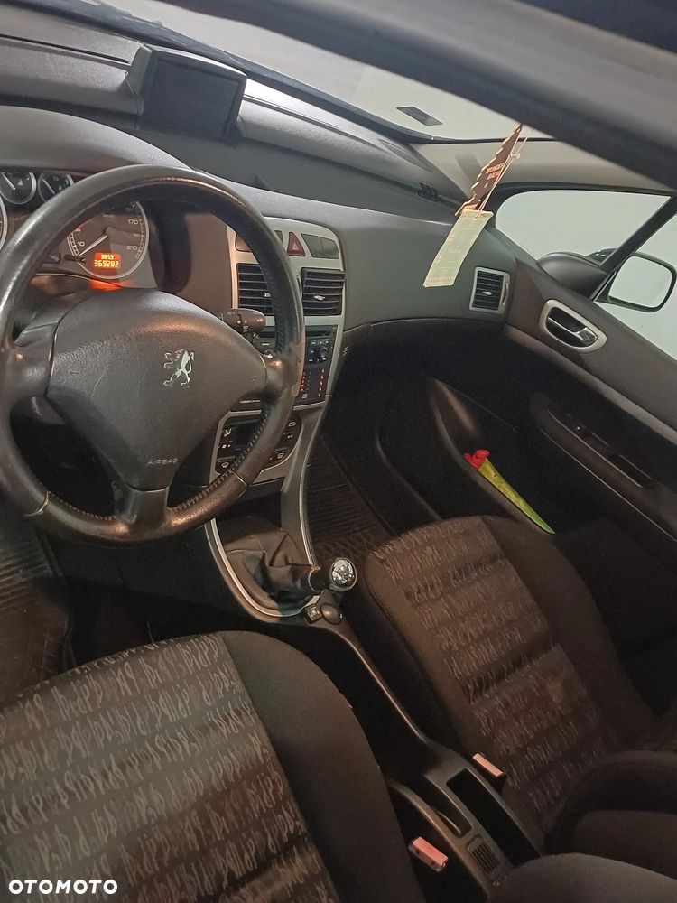 Peugeot 307 1.6 - 6