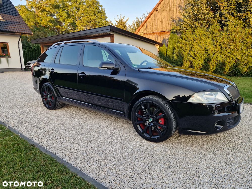 Skoda Octavia 2.0 TDI DPF DSG RS - 11