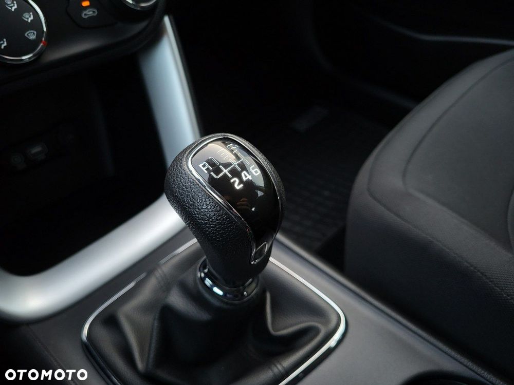 Kia Ceed - 25