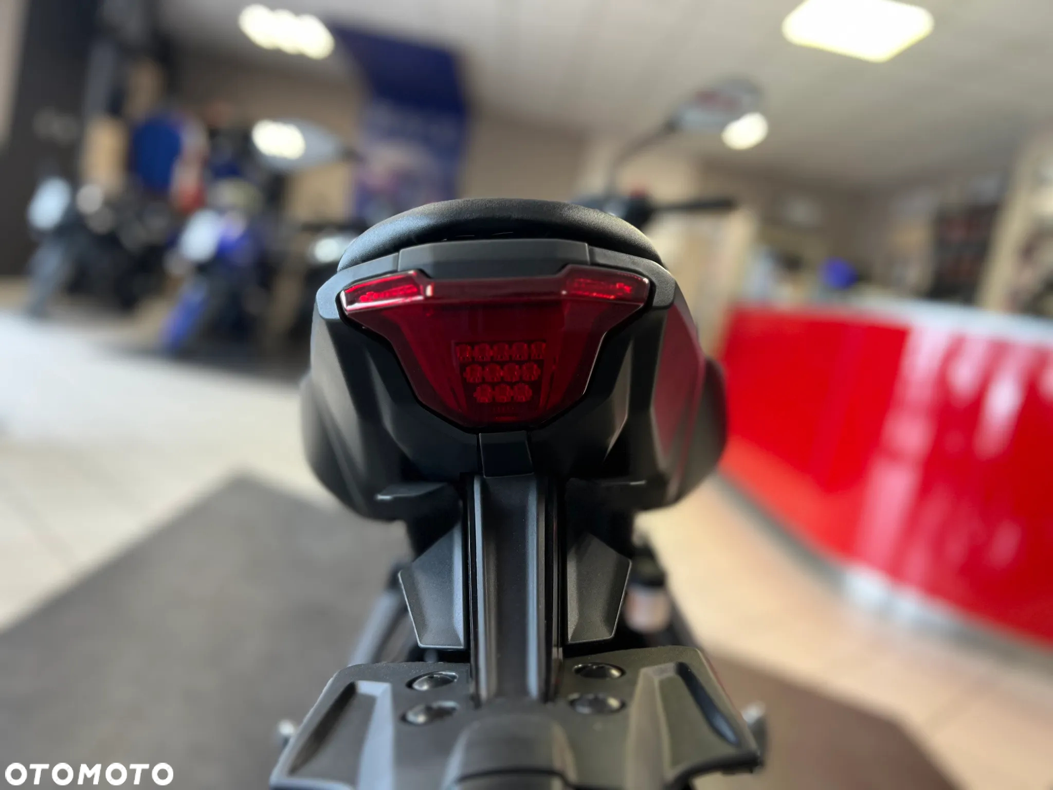 Yamaha MT - 6