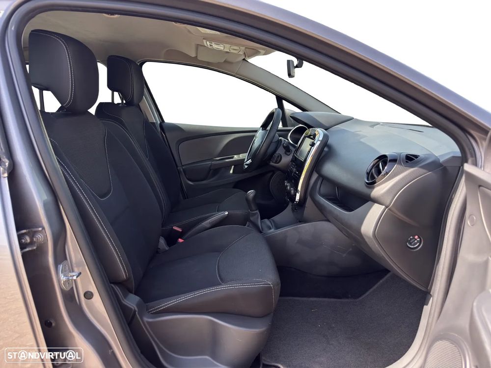 Renault Clio Sport Tourer Energy dCi 90 Business - 15
