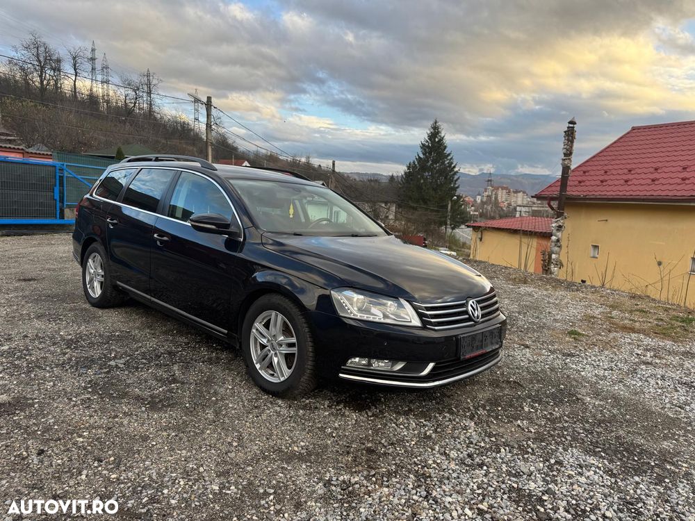 Volkswagen Passat Variant 2.0 Blue TDI DSG SCR Comfortline - 14