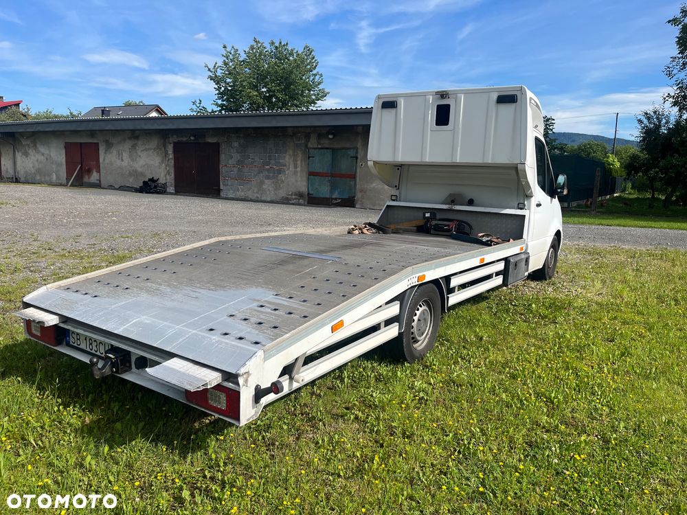 Mercedes-Benz Sprinter - 8