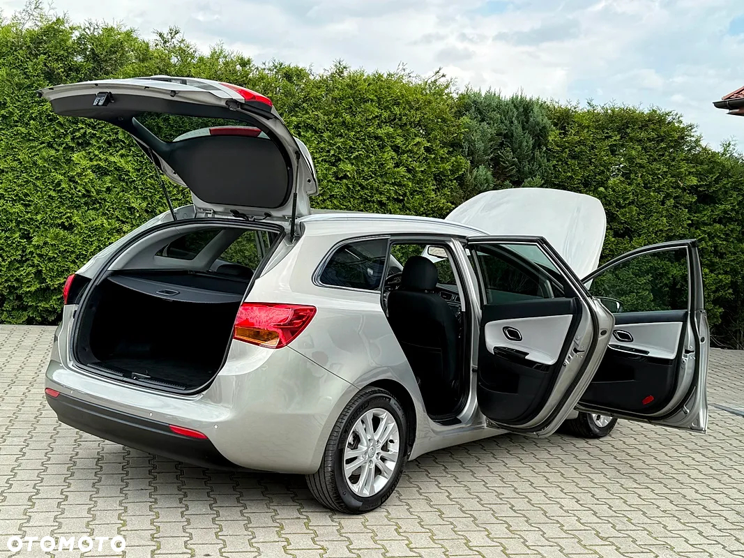 Kia Ceed Cee'd 1.4 XL - 36
