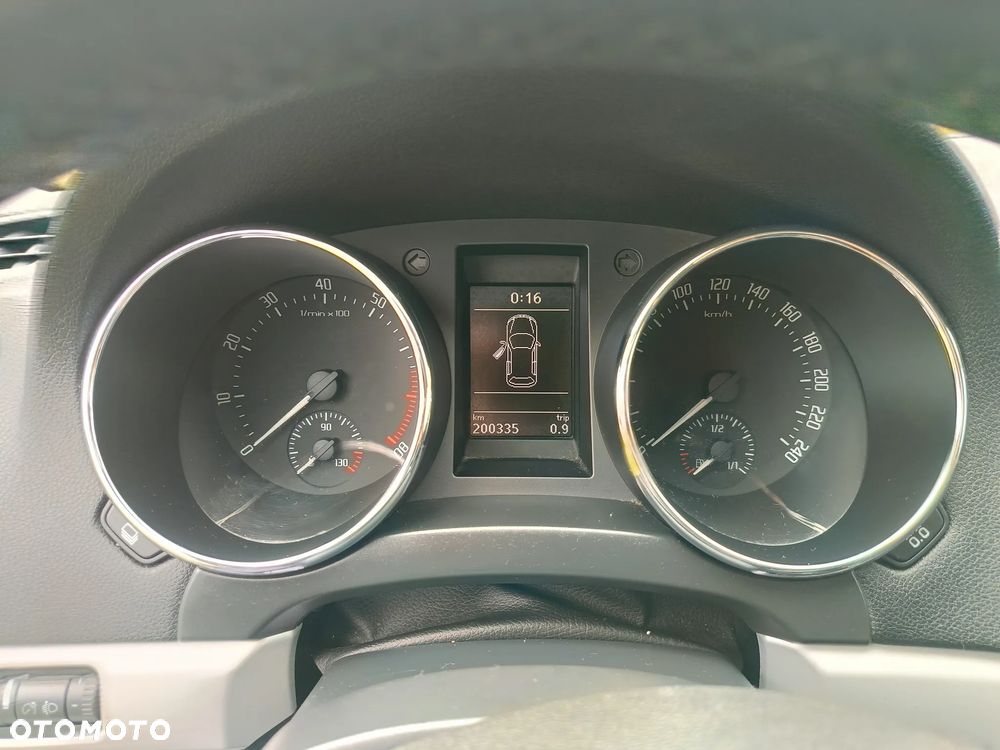Skoda Yeti 1.4 TSI Active PLUS EDITION - 27