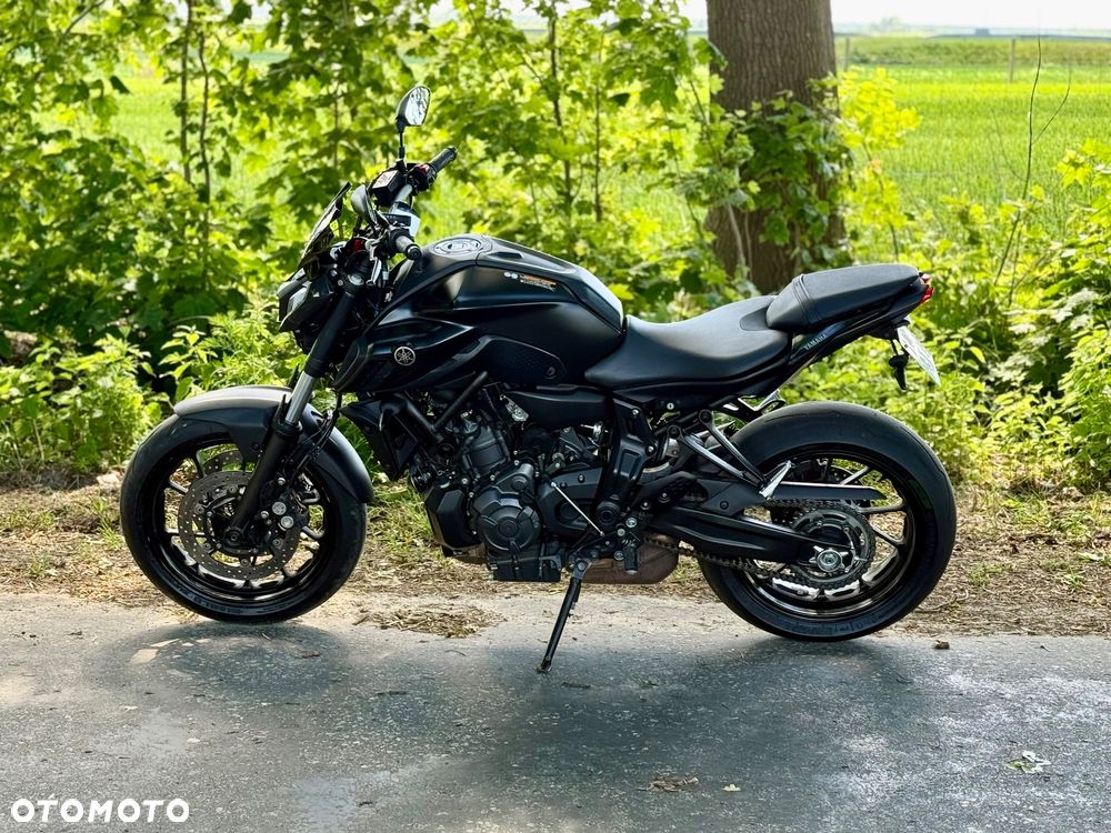 Yamaha MT - 7