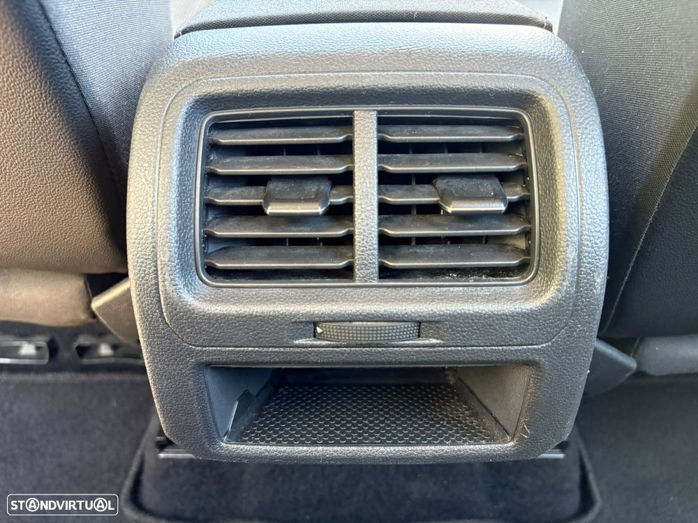 VW Touran 1.6 TDI SCR Join - 39
