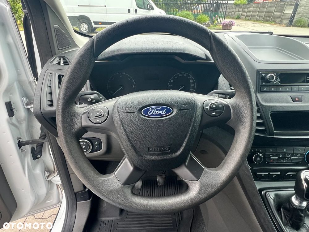 Ford Transit Connect - 14