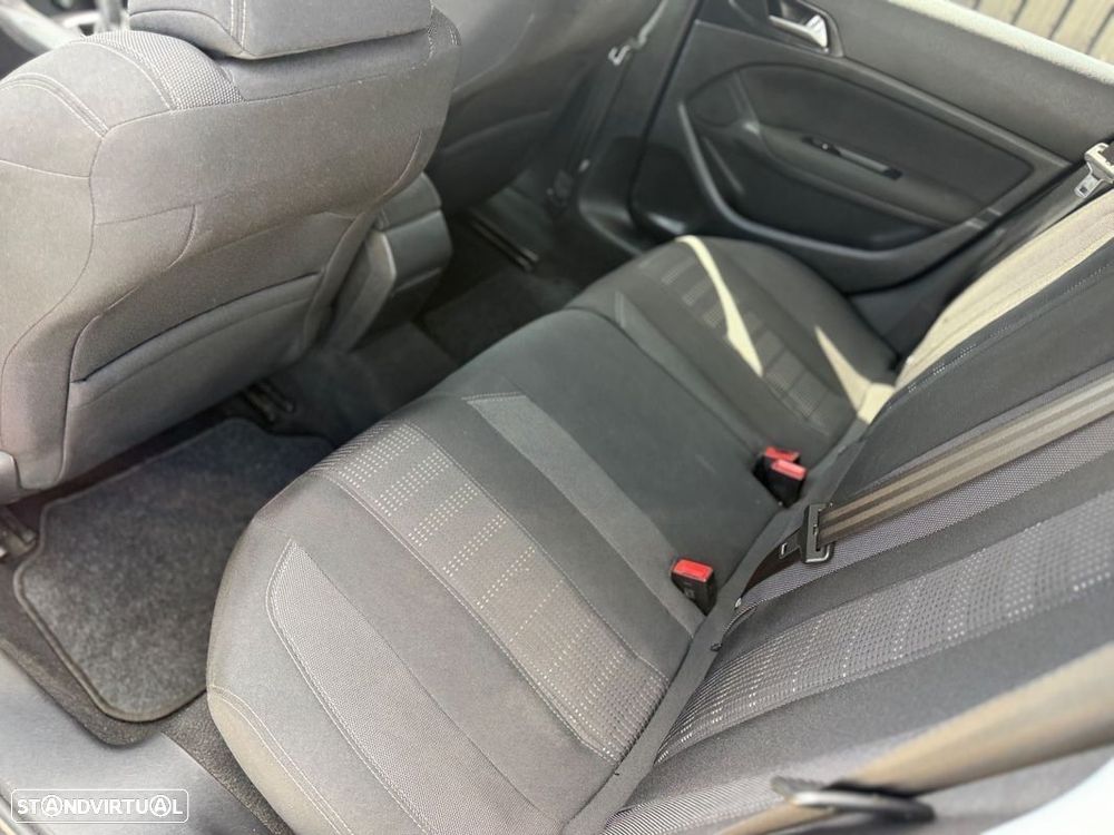 Peugeot 308 SW 1.6 BlueHDi Allure J17 EAT6 - 39