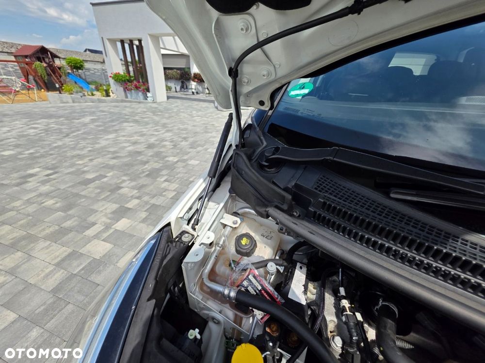Renault Scenic - 31
