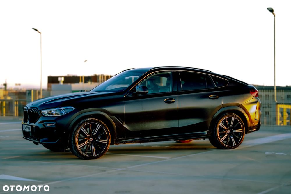 BMW X6M - 2