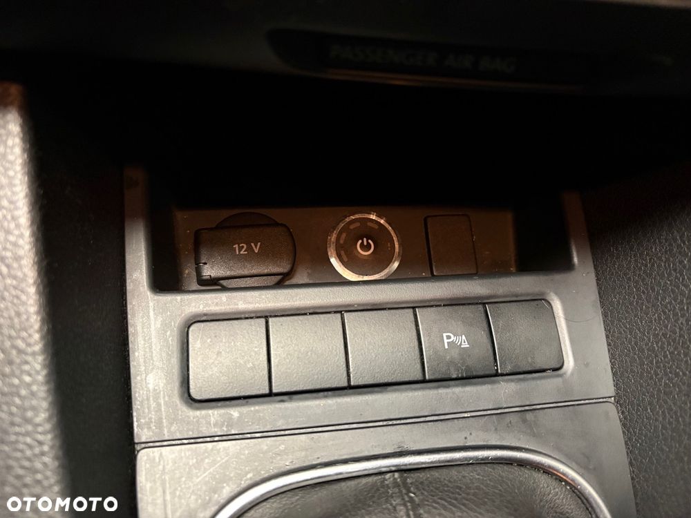 Volkswagen Jetta 1.4 TSI Comfortline - 34