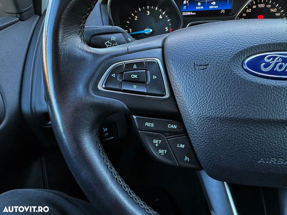 Ford Focus 1.5 EcoBlue Titanium Business - 29