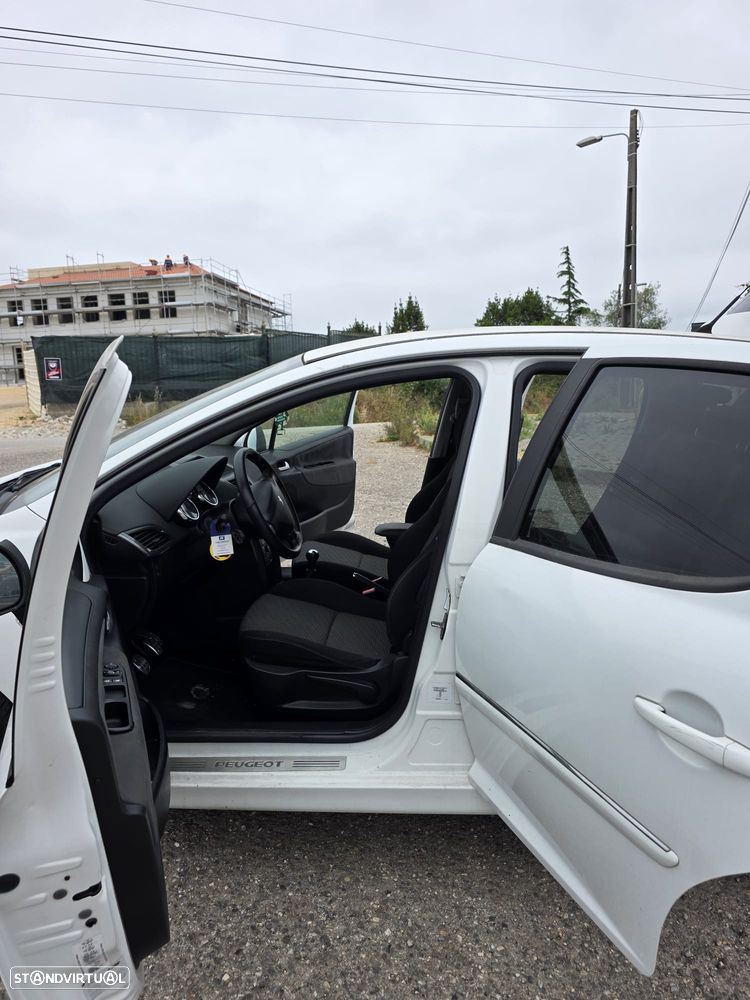 Peugeot 207 1.4 HDi Sport - 6