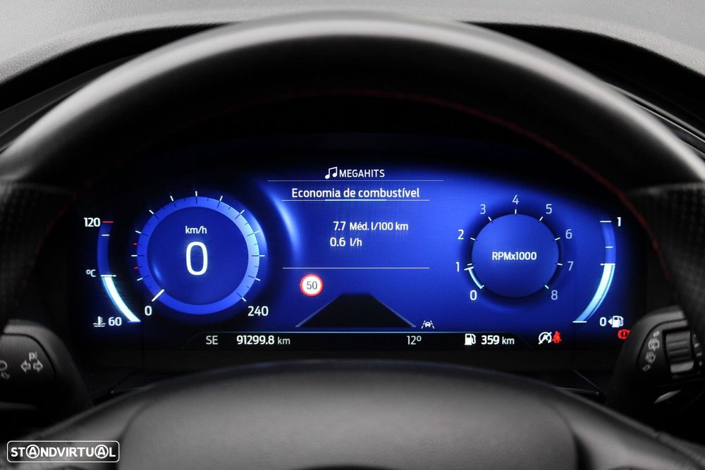 Ford Kuga 1.5 EcoBoost ST-Line - 29