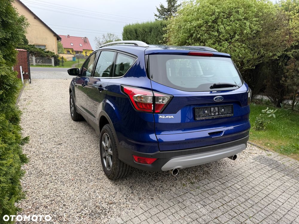 Ford Kuga - 4