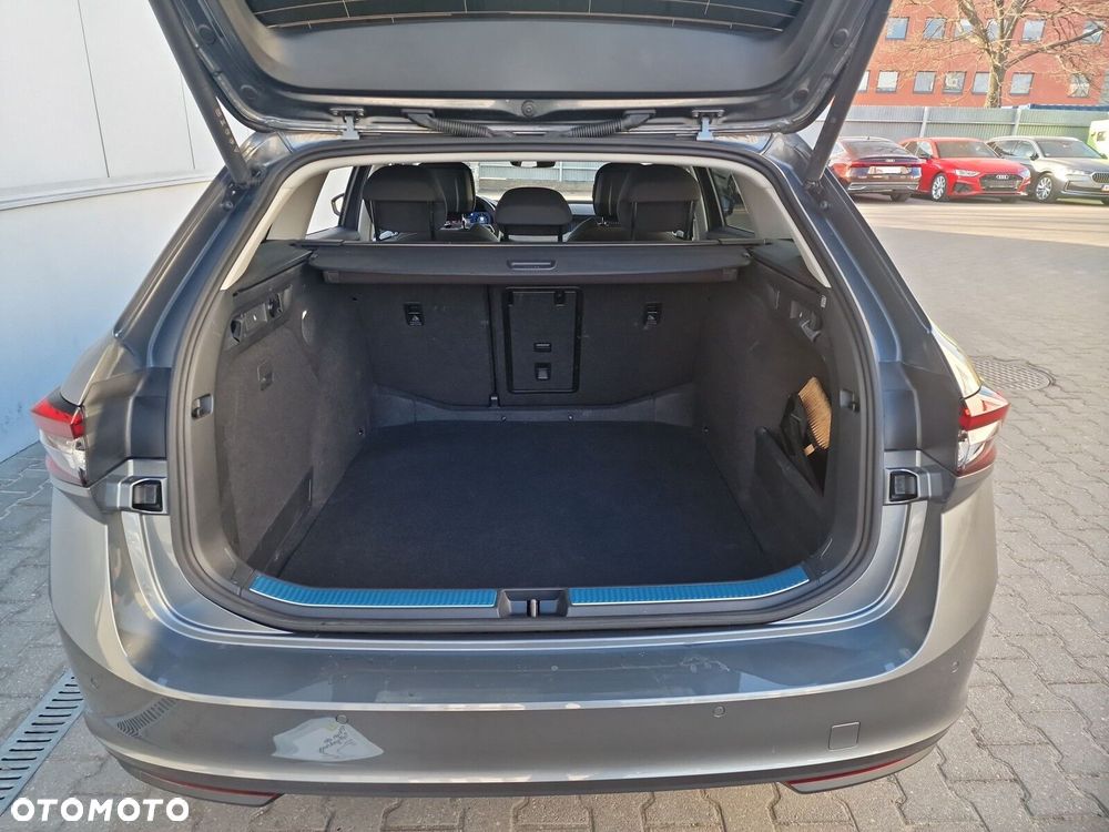 Skoda Superb 1.5 TSI mHEV Selection DSG - 18