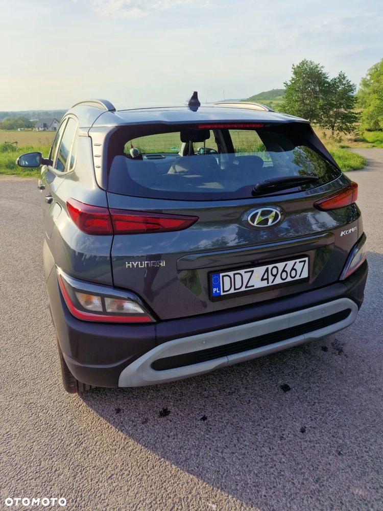 Hyundai Kona - 12
