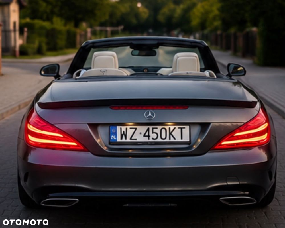 Mercedes-Benz SL - 17