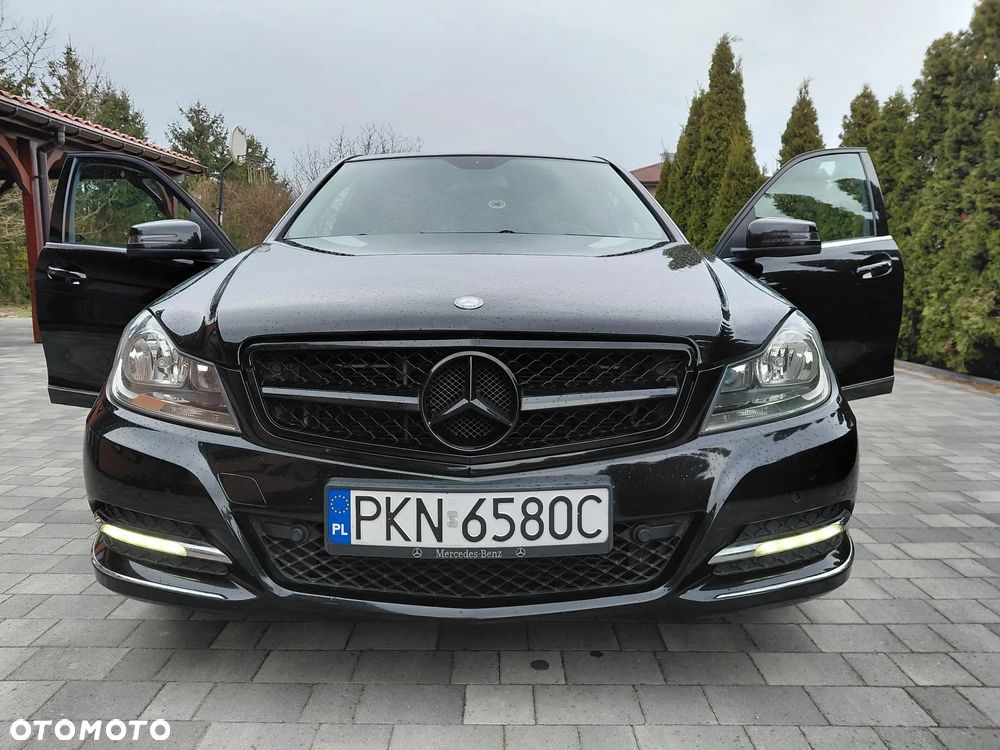 Mercedes-Benz Klasa C 180 BlueEFFICIENCY - 1