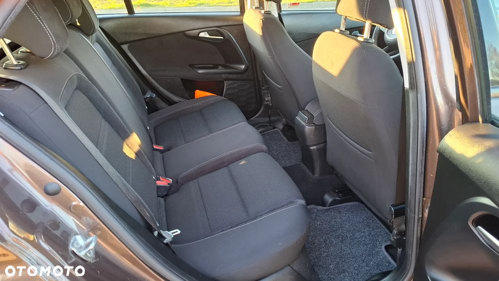 Fiat Tipo 1.4 T-Jet Business Line - 12