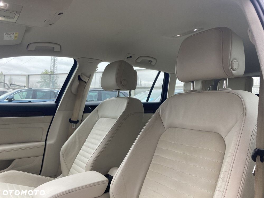 Volkswagen Passat Variant 2.0 TDI BMT Highline DSG - 15