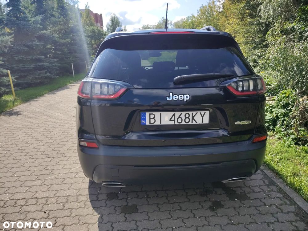 Jeep Cherokee - 3